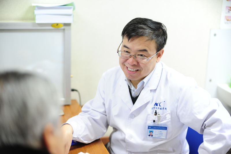 王锡山任中国医学科学院肿瘤医院山西医院总院长